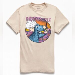 Vintage 07' ratatouille Disney t shirt